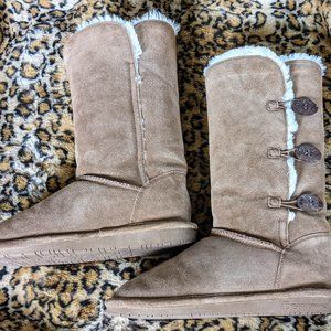 BearPaw Suede boots